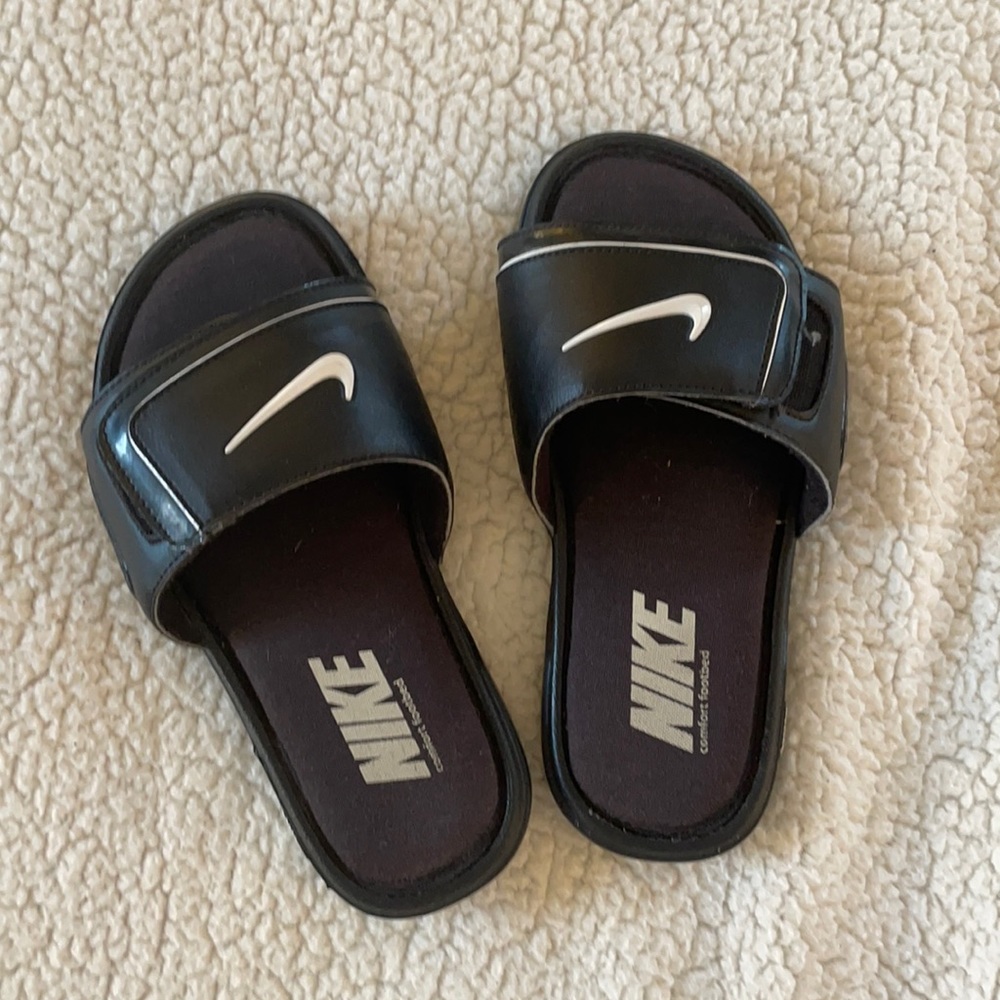 Nike Slides